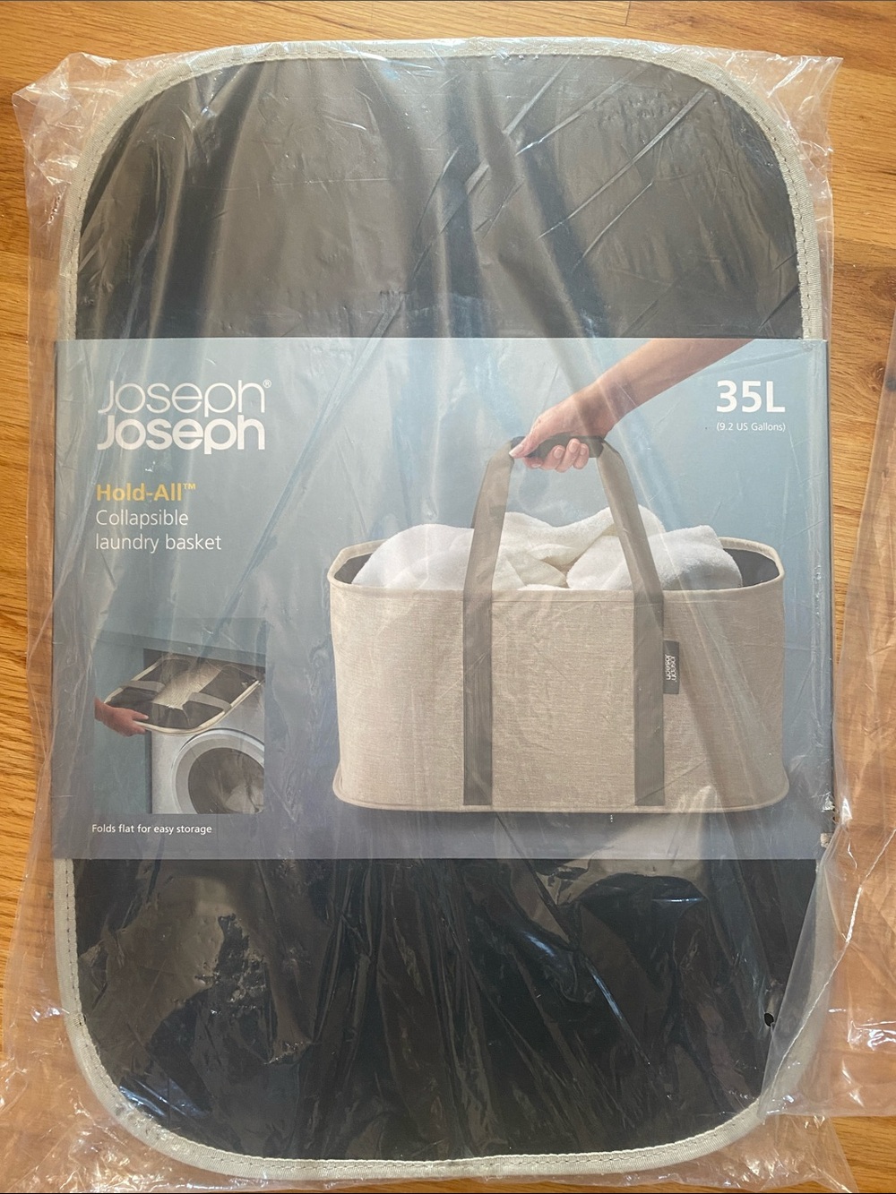 NWT Joseph Joseph Beige/Tan Collapsable Laundry Basket with Handles